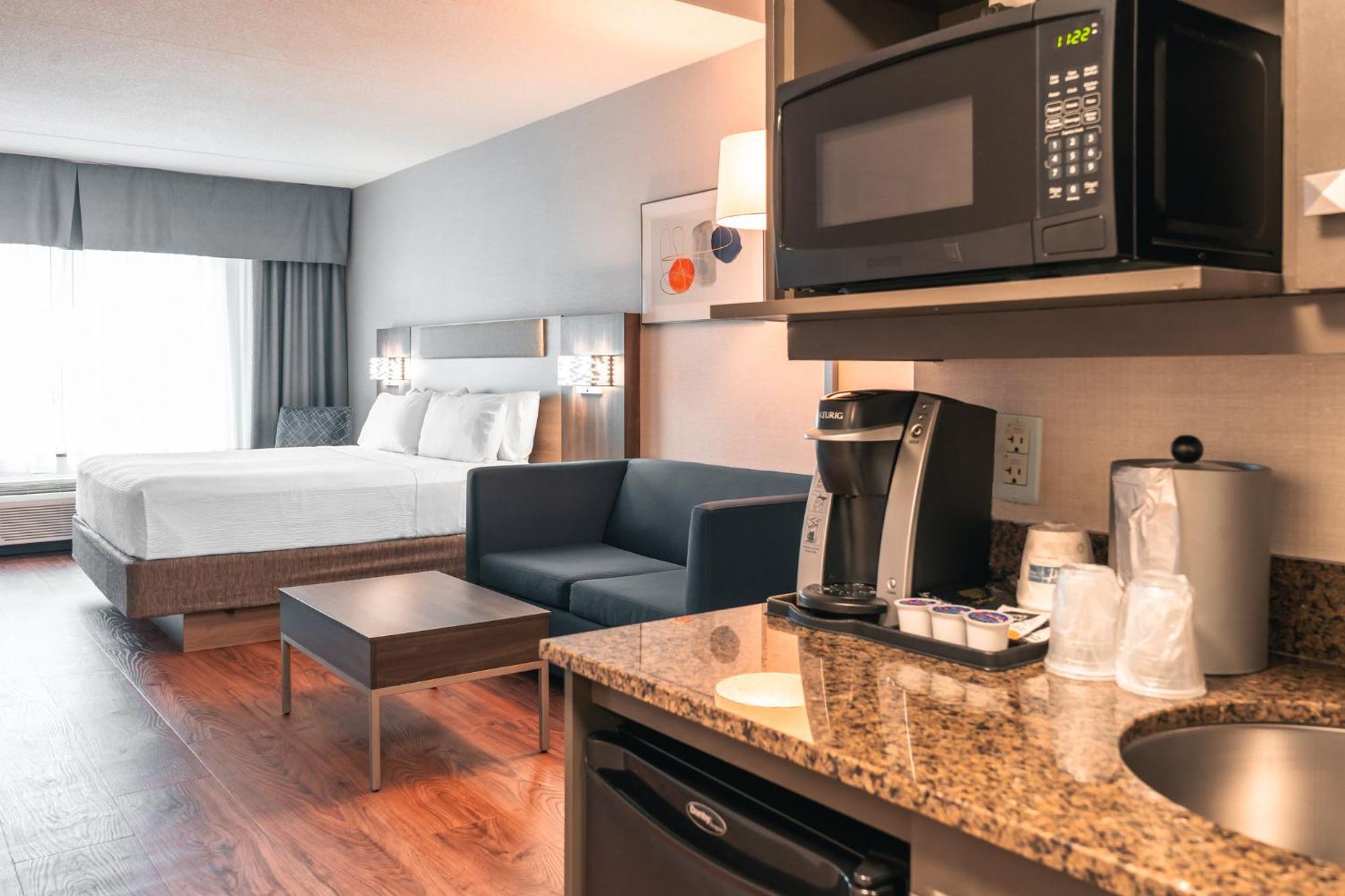 Holiday Inn Express Kingston Central By Ihg Exterior foto